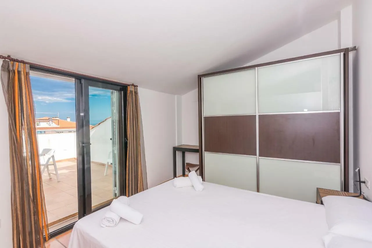 Homeholidaysrentals Escapade Pineda de Mar